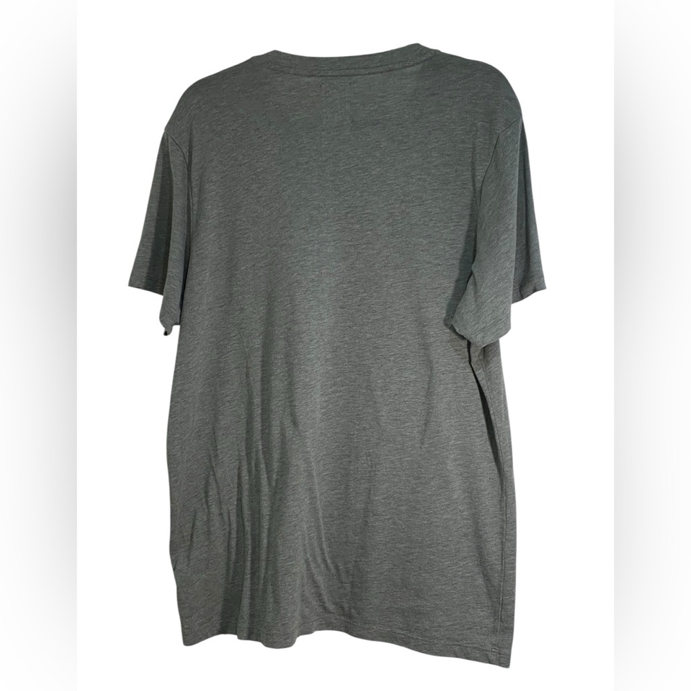 Jason Scott V-Neck Tee - Picture 2 of 5